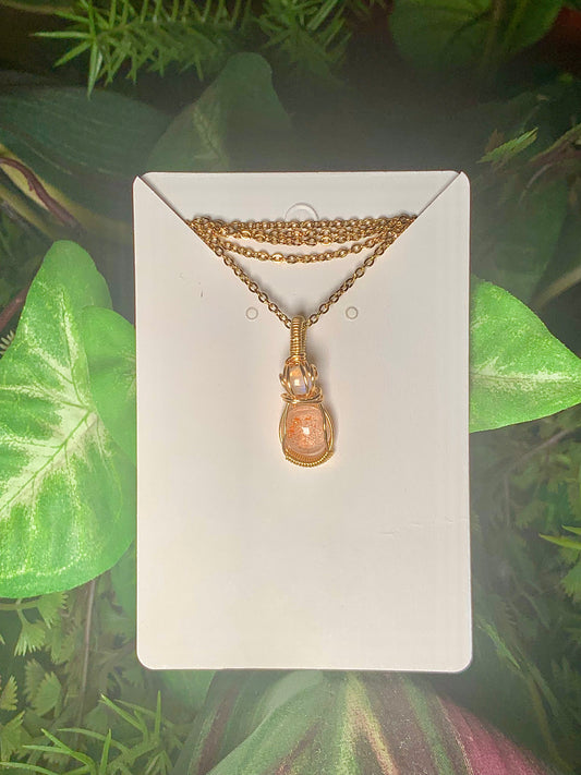 Sunstone & Moonstone
